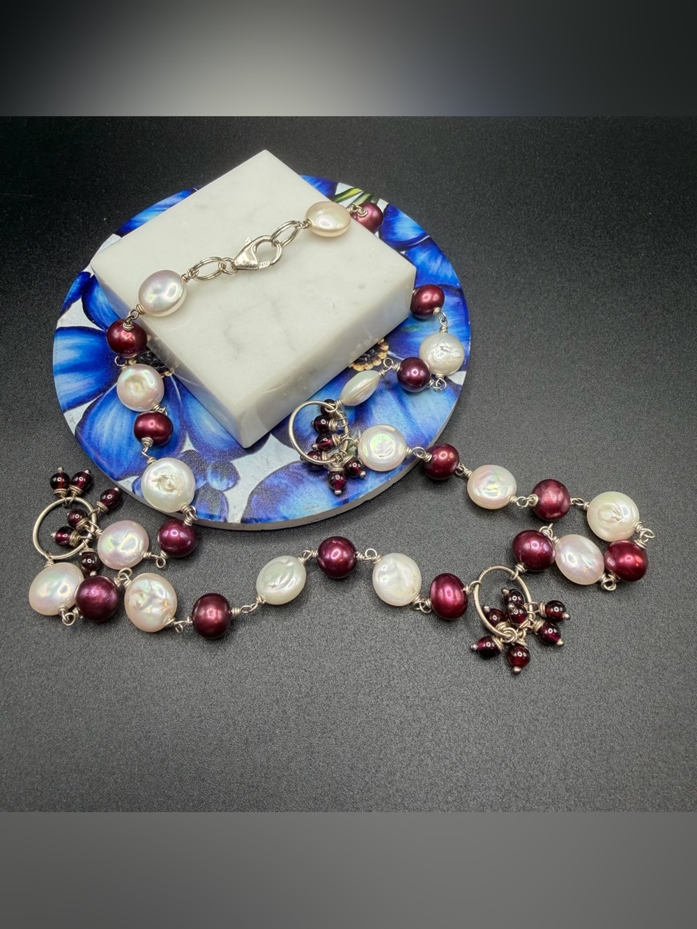 Gorgeous Ivory and Burgundy Pearl Necklace 925 Sterling Silver #S31